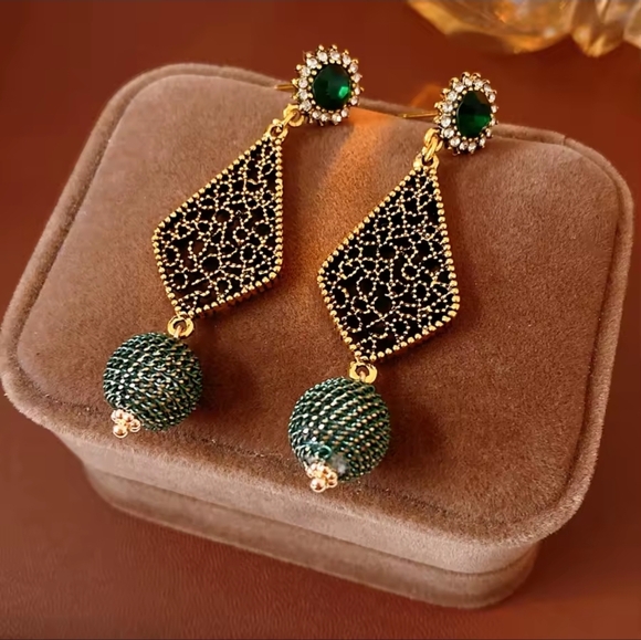 Gold and Green Geometric Earrings - Picture 5 of 8